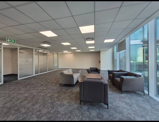 275M² OFFICE TO LET IN ILLOVO